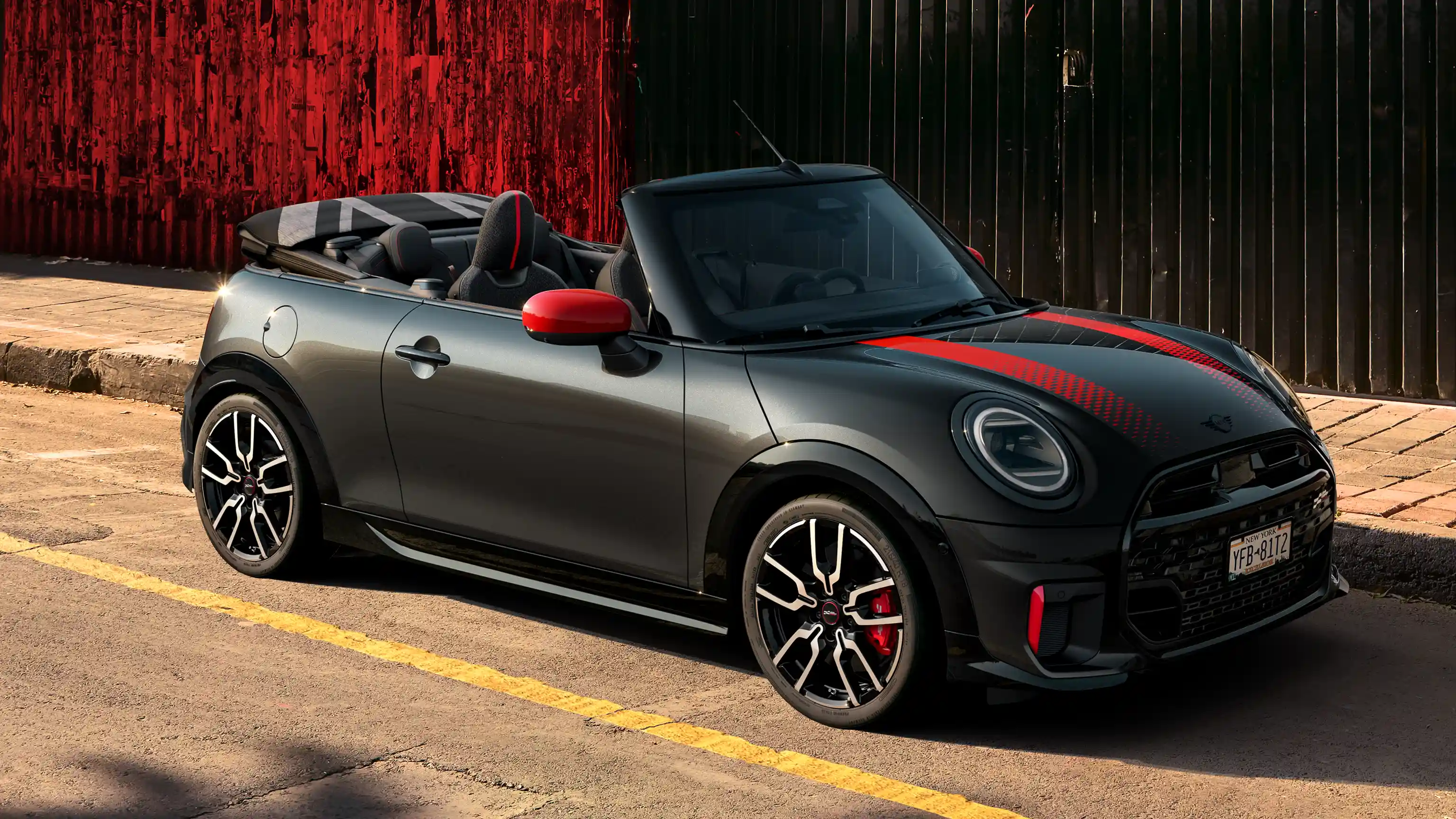 MINI John Cooper Works - F67 JCW Vista lateral